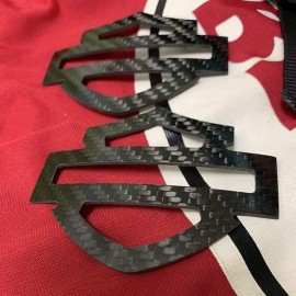 Black carbon tank emblems for Harley