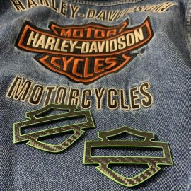 Black carbon with green front outline tank emblems for Harley