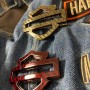 Red carbon tank emblems for Harley