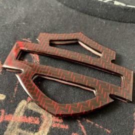 Red carbon tank emblems for Harley