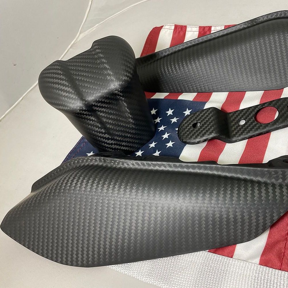 Carbon mid-frame deflectors for 2009-2022