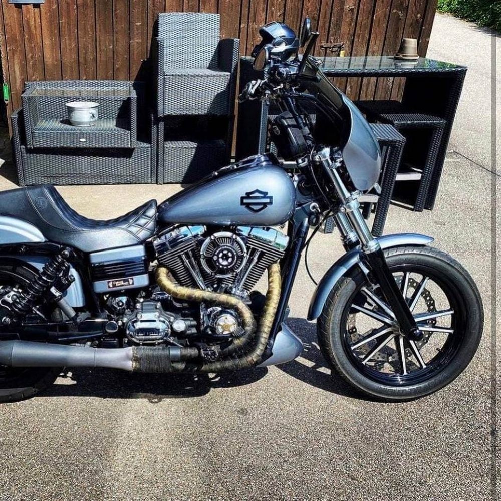 Black tank emblems for Harley - Image 10