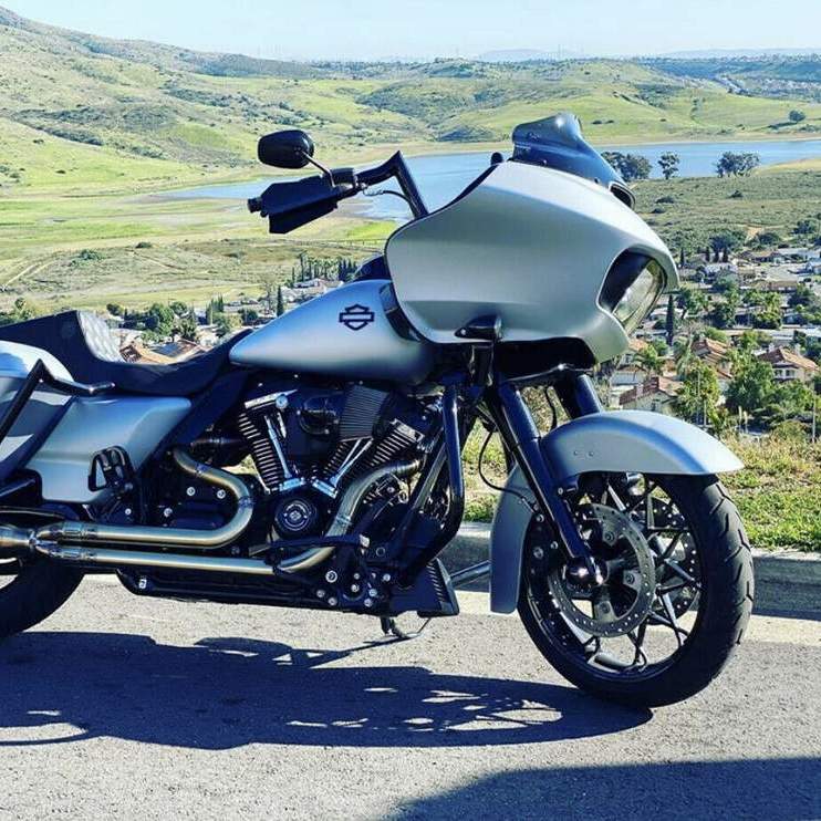 Black with silver edges tank emblems for Harley - Image 6