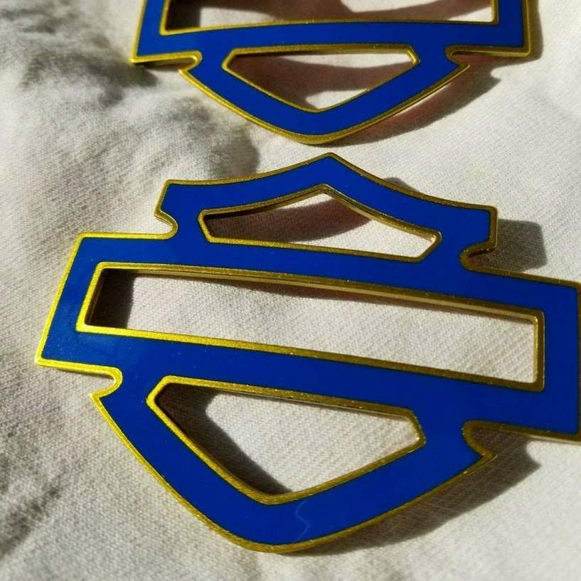 Blue with gold front outline tank emblems for Harley - Image 4