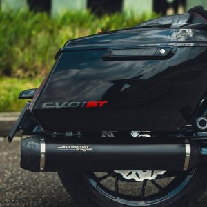 Forged carbon latch inserts for Tourings 23,5+ including CVO&CVO ST